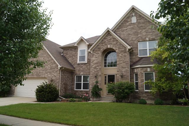 471 Treasure Dr., Oswego, IL 60543