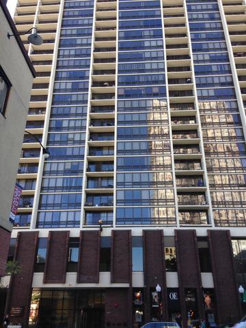 1636 N Wells St. #1906, Chicago, IL 60614