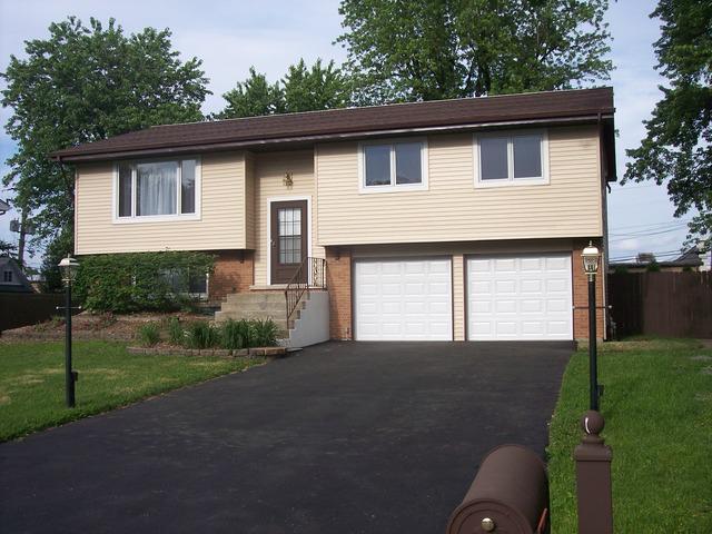 7517 Grant St., Darien, IL 60561