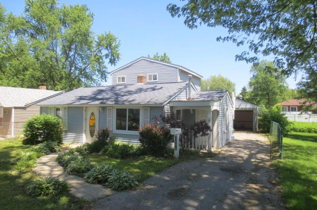 1138 Bangs St., Aurora, IL 60505