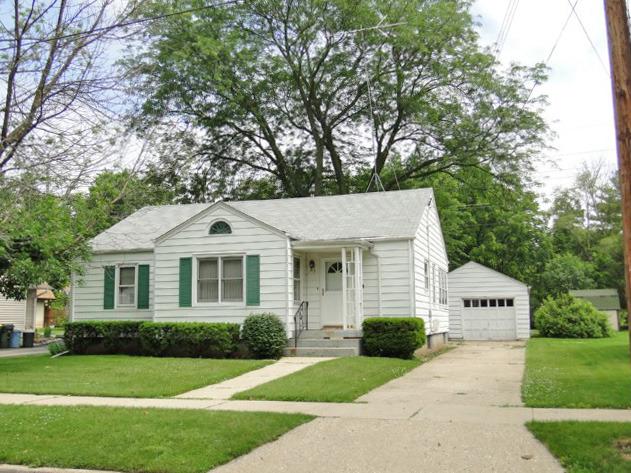 23 Lincoln Ave., East Dundee, IL 60118