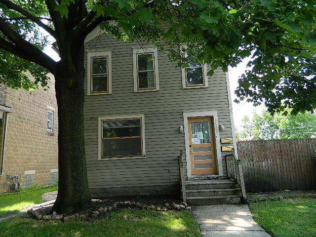 2527 York St., Blue Island, IL 60406