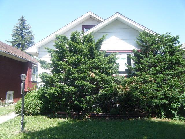 239 Englewood Ave., Bellwood, IL 60104