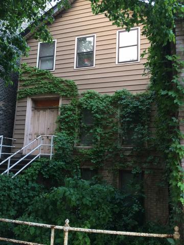 462 N May St., Chicago, IL 60642