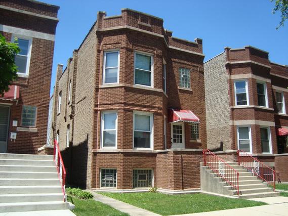 3424 N Ridgeway Ave., Chicago, IL 60618