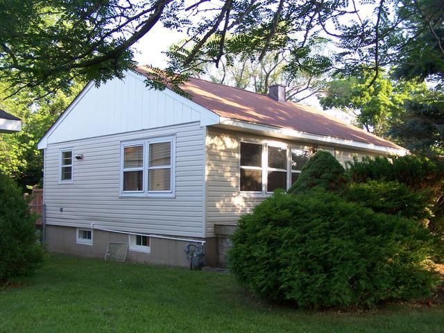 5417 Thelen Ave., Mchenry, IL 60050