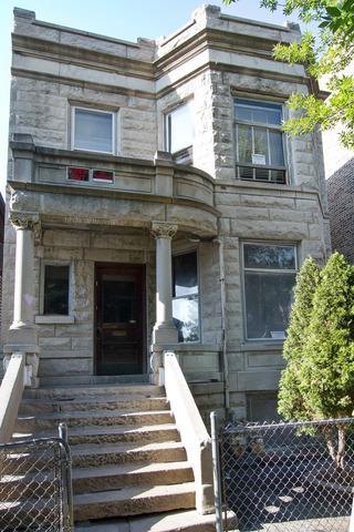 3250 W Evergreen Ave., Chicago, IL 60651