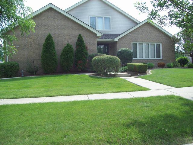 14770 Ashford Dr., Lemont, IL 60439