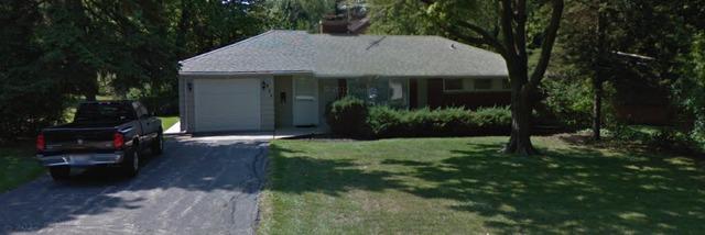 824 Ash Ln., Northbrook, IL 60062