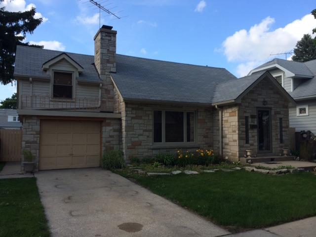 1350 Campbell Ave., Des Plaines, IL 60016