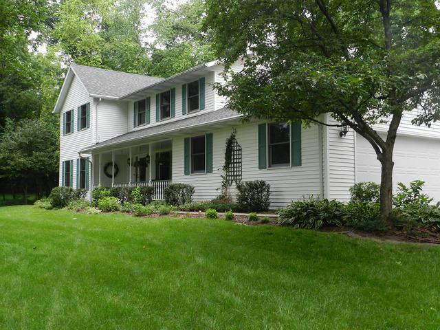 9824 N Woodgate Ln., Byron, IL 61010