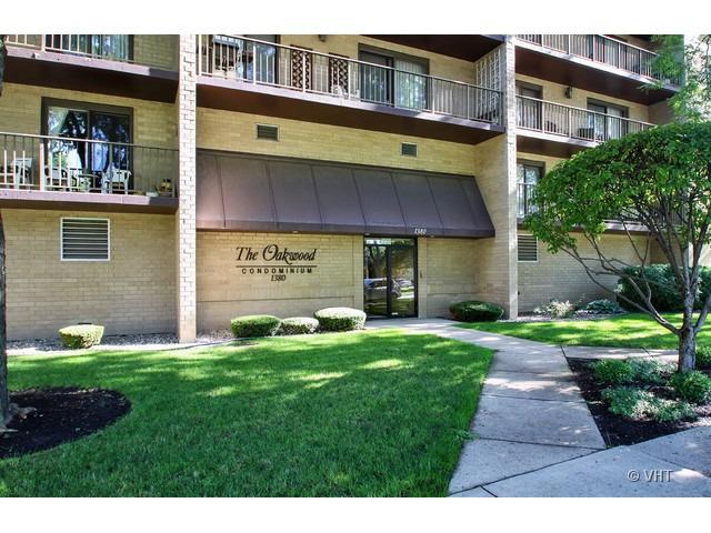 1380 Oakwood Ave. #305, Des Plaines, IL 60016
