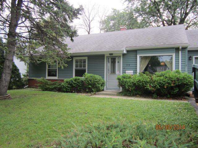 713 Russet Ln., Streamwood, IL 60107