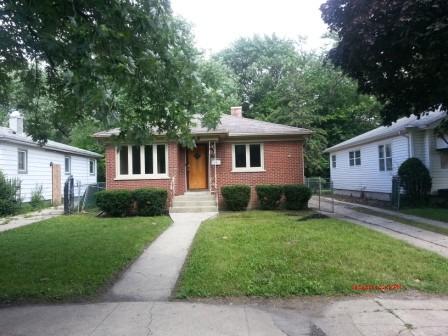14829 Lexington Ave., Harvey, IL 60426