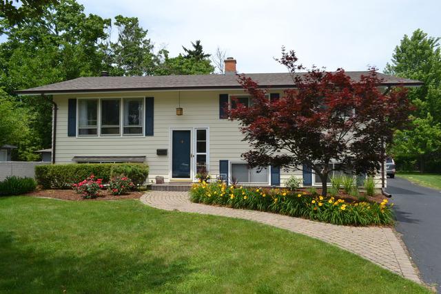 105 Springwood Dr., Naperville, IL 60540