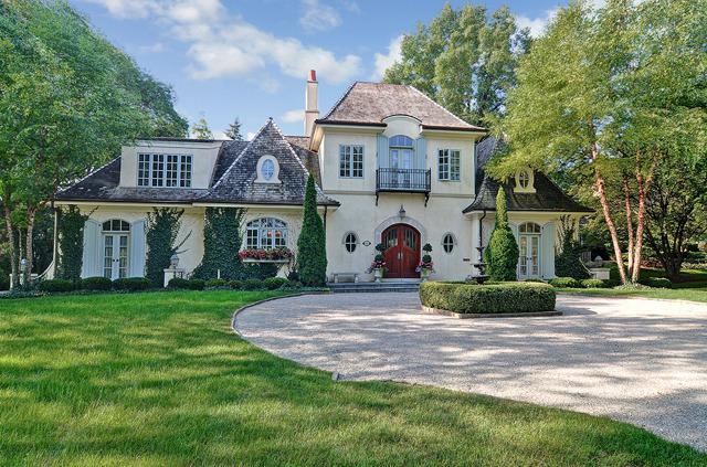 664 E 6th St., Hinsdale, IL 60521