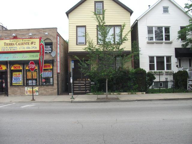 2552 W Armitage Ave., Chicago, IL 60647