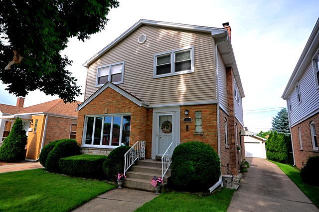 5040 N Montclare Ave., Chicago, IL 60656