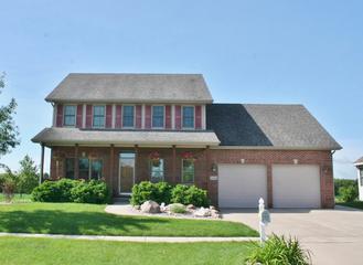 344 Eli Barnes Ct., Sycamore, IL 60178