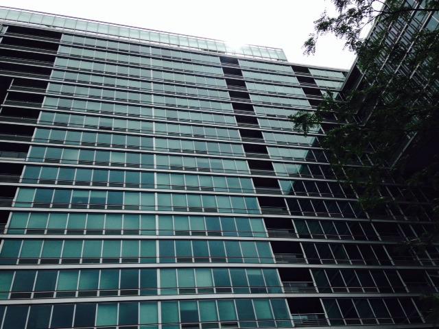 9715 Woods Dr. #1605, Skokie, IL 60076
