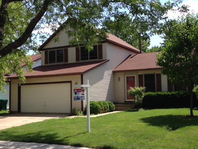 528 Crown Point Ct., Buffalo Grove, IL 60089