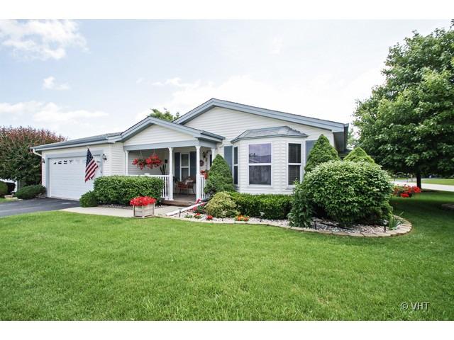 801 Trotter Ct., Grayslake, IL 60030