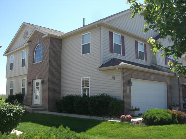 268 Bent Grass Cir. #D, Dekalb, IL 60115