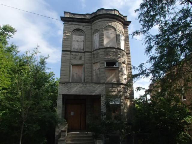 712 W Garfield Blvd., Chicago, IL 60609