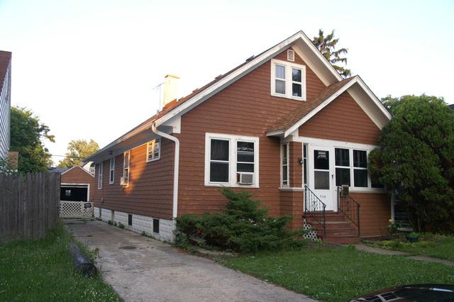 710 Hinman St., Aurora, IL 60505