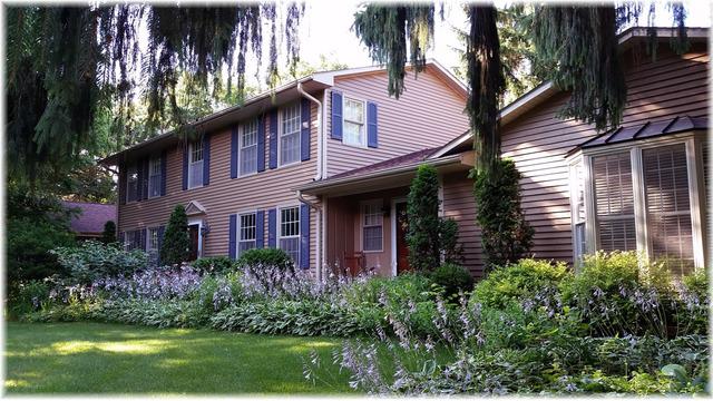 7816 Bennington Ct., Woodstock, IL 60098