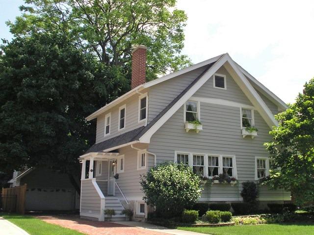 63 Malden Ave., La Grange, IL 60525