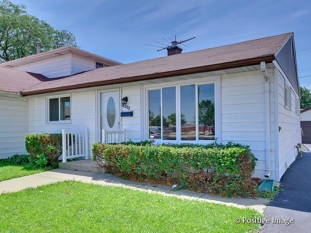 4511 W 87th St., Hometown, IL 60456