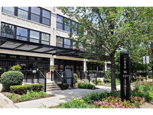 1000 W 15th St. #142, Chicago, IL 60608