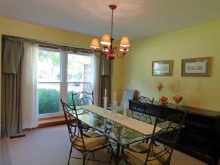 909 Bedford Ln., Libertyville, IL 60048