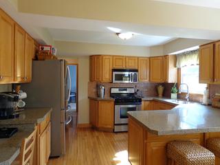 909 Bedford Ln., Libertyville, IL 60048