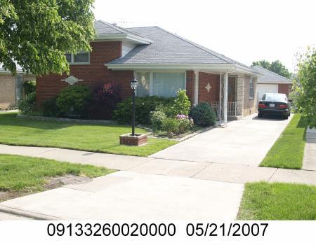 8837 Oriole Ave., Morton Grove, IL 60053