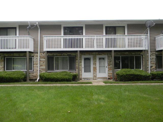 34250 N Birch Ln. #C, Gurnee, IL 60031