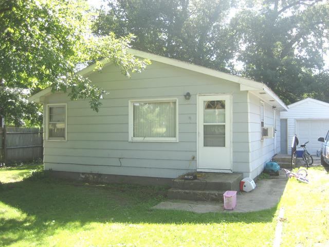 35354 Washington St., Custer Park, IL 60481
