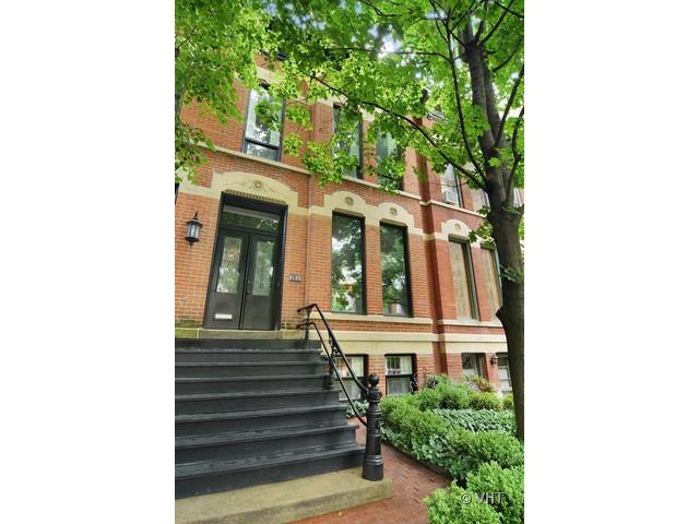 2123 N Sedgwick St., Chicago, IL 60614