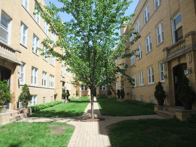 1332 W Estes Ave. #1S, Chicago, IL 60626