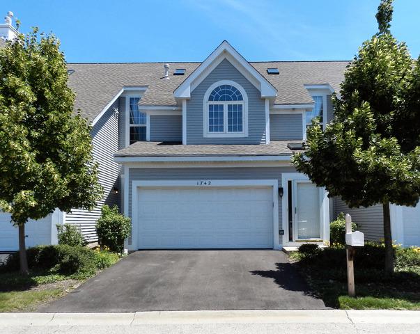 1742 W Ethans Glen Dr., Palatine, IL 60067