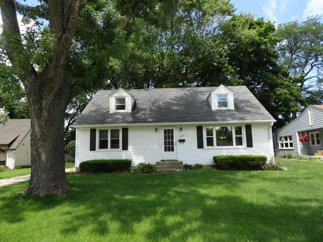 237 S Glenwood Pl., Aurora, IL 60506
