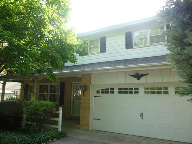 141 Kainer Ave., Barrington, IL 60010