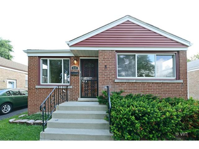 237 Rice Ave., Bellwood, IL 60104
