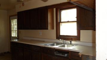 2411 Gideon Ave., Zion, IL 60099
