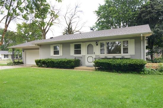 119 Grow Ln., Streamwood, IL 60107