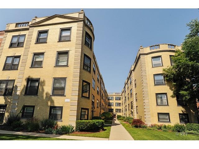 2542 N Kedzie Ave. #109, Chicago, IL 60647