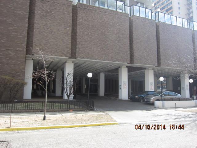 6033 N Sheridan Rd. #15F, Chicago, IL 60660