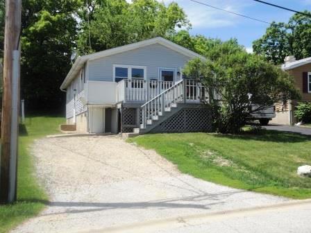 506 Sycamore Dr., Round Lake, IL 60073