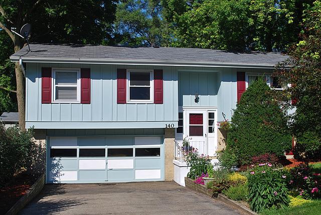 0N140 Leonard St., Winfield, IL 60190
